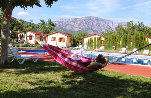 La Puebla de Roda RV Rental | Camping Bungalow Parque Isábena
