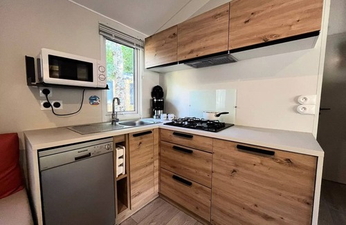 Aubigny House | Camping Campilo * - Premium Cottage 5 Rooms 2 Bathrooms 8 People Air-Conditioned