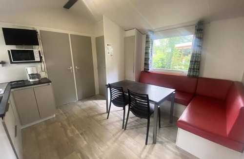 Aubigny House | Camping Campilo * - Mobil-Home Confort 4 Rooms 6 People + TV