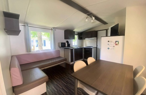 Aubigny House | Camping Campilo * - Mobil-Home Confort 4 Rooms 6 People + TV