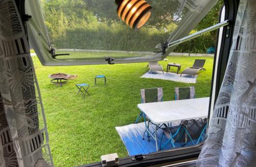 Le Vaudoue Other | Camping-car au Charme de la Forêt avec jardin Accès à pied Circuit des 25 Bosses