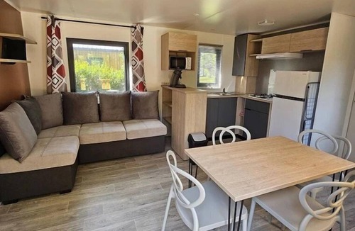 Charlieu House | Camping - ccbbcae - Two Bedroom Apartment, Sleeps 6
