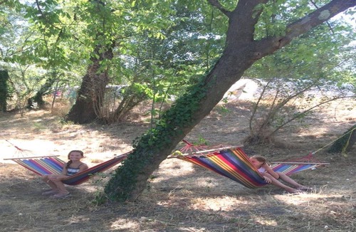 Lezan Ski Chalet | Camping Chalet Nouméa