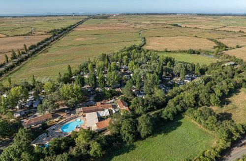 Angles Other | Camping Clos Cottet