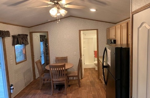 Wisconsin Dells RV Rental | Camping Cottage