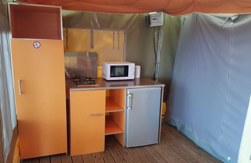 Bannay RV Rental | Camping de l'Île