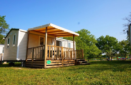 Bannay RV Rental | Camping de l'Île