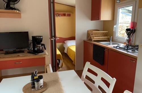 Bressuire Other | Camping de la ferme aux ânesses, mobil home myrtille