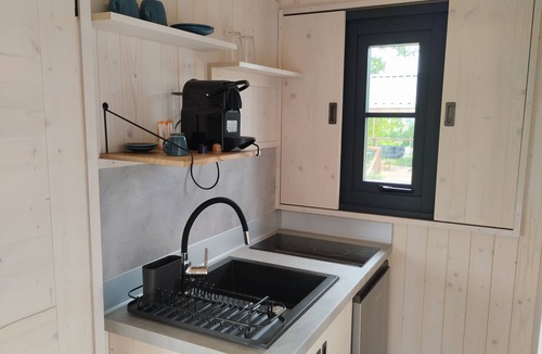 Albon House | Camping Domaine de Senaud