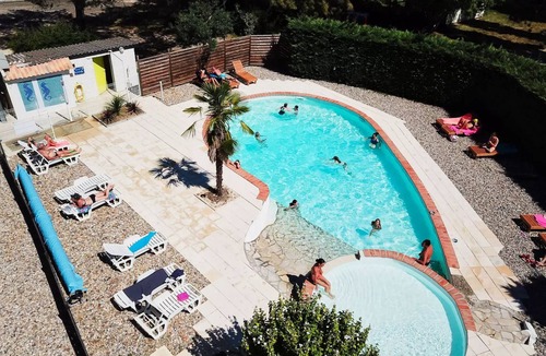 Le Temple-sur-Lot House | Camping du Bosc * - Mobil Home Loggia (nine 2020) 4 people