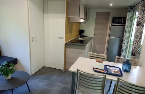 Marcillac-la-Croisille RV Rental | Camping du Lac