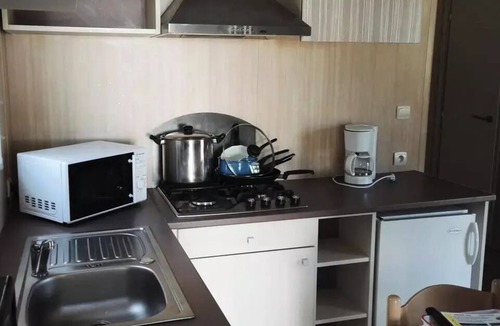Saint-Michel-Chef-Chef Ski Chalet | Camping du Bord de Mer * - Eco chalet 1 bedroom + terrace 2 people
