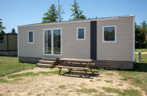 Saint-Etienne-du-Bois Other | Camping du Sevron