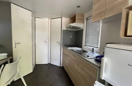 Brissac House | Camping - eehdhh - Studio Apartment, Sleeps 6