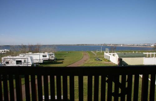 Cap-Bateau Apartment | Camping et Auberge Escale de lîle