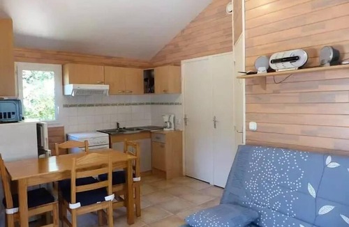 Brousses-et-Villaret Ski Chalet | Camping Flower Le Martinet Rouge * - Chalet 3 Rooms 6 People