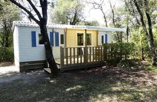 Brousses-et-Villaret House | Camping Flower Le Martinet Rouge * - Mobile Home 4 Rooms 6 People