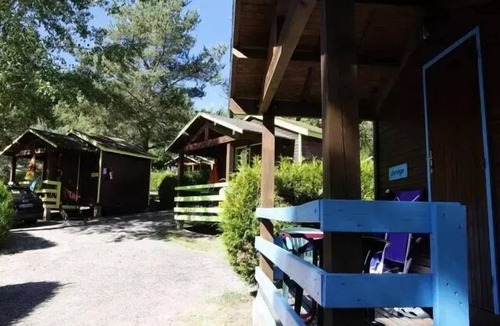 Saint-Paulien House | Camping Flower La Rochelambert * - Green cabin for 4 people without toilets