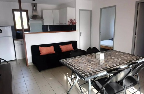 Devillac Villa | Camping Fontaine Du Roc* - Cottage 3 rooms 4 people