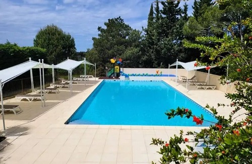 Chateauneuf-de-Gadagne House | Camping Fontisson* - 3-room mobile home for 4/6 people Air-conditioned