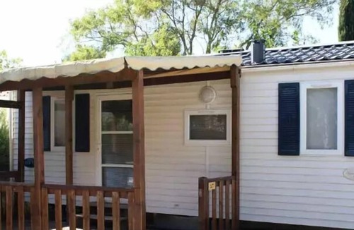 Gallargues-le-Montueux House | Camping Les Amandiers **** - Mobile Home 3 Rooms 4 Persons