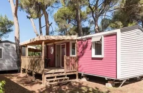 Gallargues-le-Montueux House | Camping Les Amandiers **** - Mobilhome for 6 People