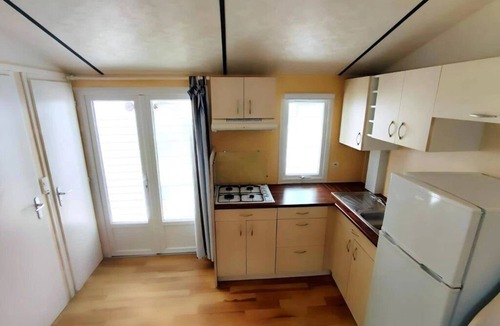 Saint-Honore-les-Bains House | Camping 3 étoiles - Piscine - ccbbhga