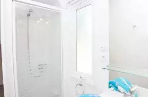 Saint-Julien-des-Landes House | Camping 5 étoiles - Piscine - eebdca