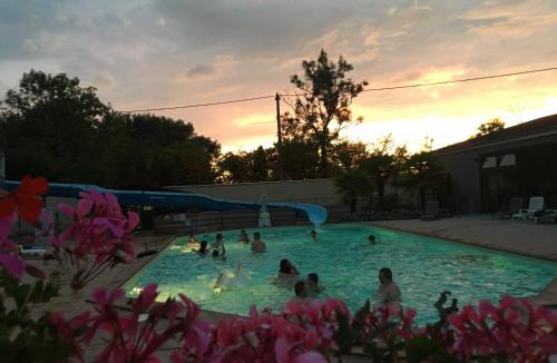 Saint-Quentin-en-Tourmont Other | Camping la Haie Penée *