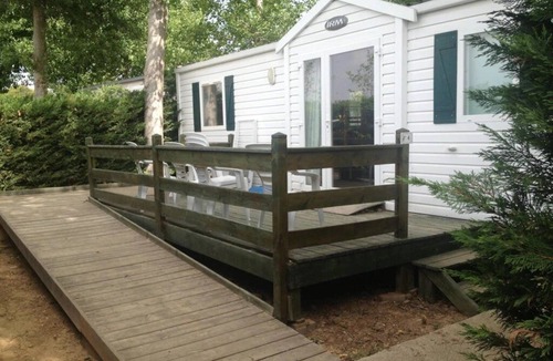 Villeneuve-les-Beziers House | Camping 4 étoiles - Piscine - ccaffca