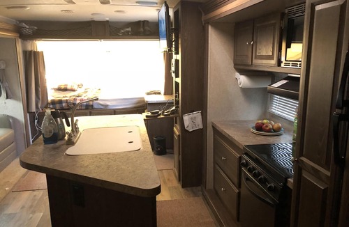 Normal RV Rental | Camping in comfort at Monte Sano