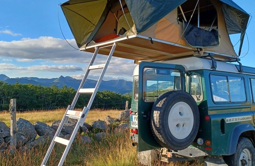 Goulles Cabin | camping in rooftent Landrover Defender