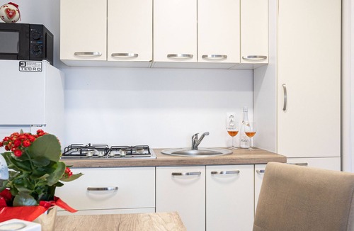 Donji Karin Ski Chalet | Camping Karin - Mobile houses Magoro