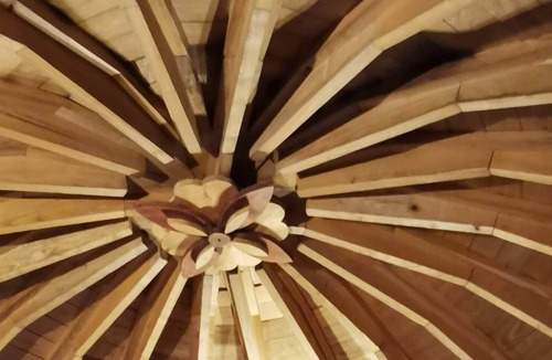 Saint-Aubin-le-Cloud Cabin | Camping La Chagnée - LE NID'GLOO