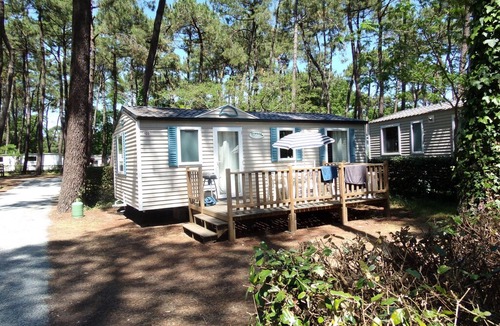 Saint-Hilaire-de-Riez House | Camping Les Biches***** - Mobil home Confort 4 pièces 6 personnes