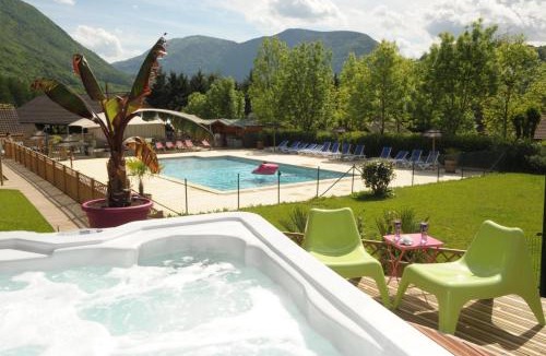 Vaulnaveys-le-Bas Other | Camping L'imprévu