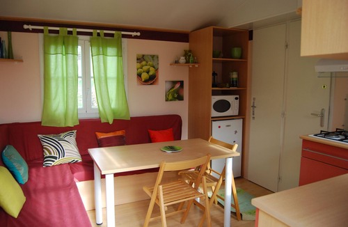 Bussiere-Dunoise RV Rental | Camping La Chevauchée