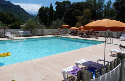 Buis-les-Baronnies RV Rental | Camping La Fontaine d'Annibal