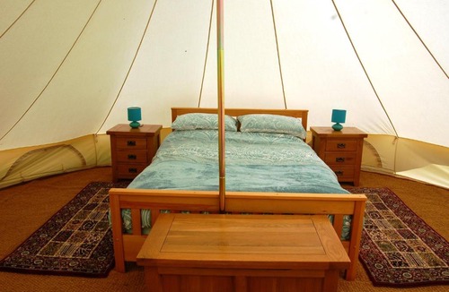 La Foret-de-Tesse Hotel | Camping La Forêt de Tessé