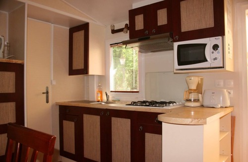 Les Pradeaux RV Rental | Camping La Grange Fort