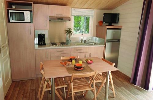 Le Perrier Ski Chalet | Camping La Loire Fleurie