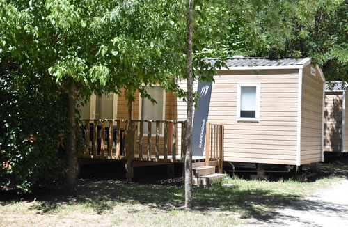 Joyeuse House | Camping La Nouzarède Lodge 2 rooms