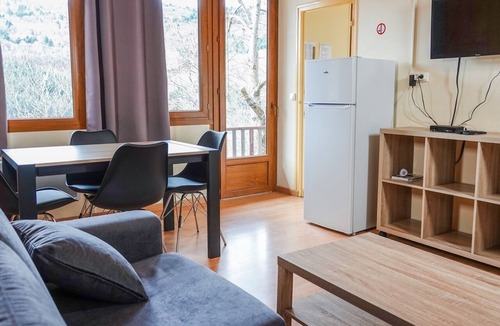 Pourcharesses RV Rental | Camping Lac de Villefort