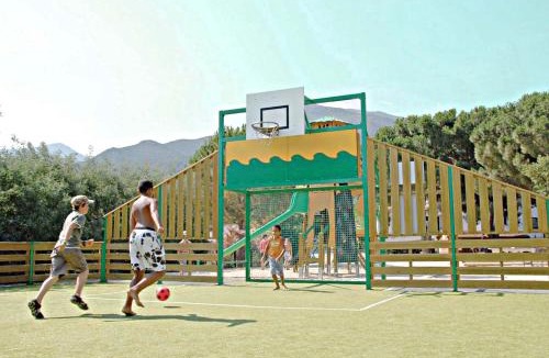 Laroque-des-Alberes Resort | Camping Laroque des Albères