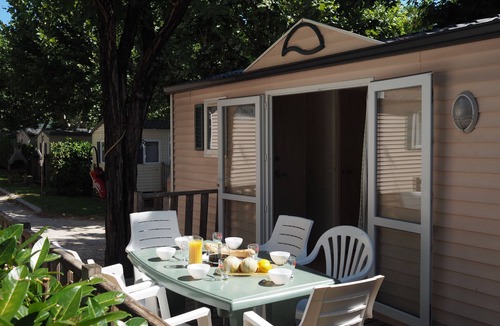 Salavas RV Rental | Camping le Casque Roi