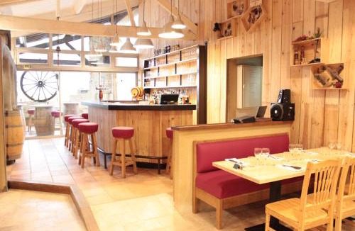 Petit-Palais-et-Cornemps Other | Camping Le Pressoir