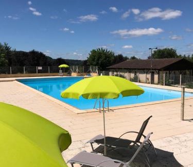 Saint-Julien-de-Lampon Other | Camping Le Mondou
