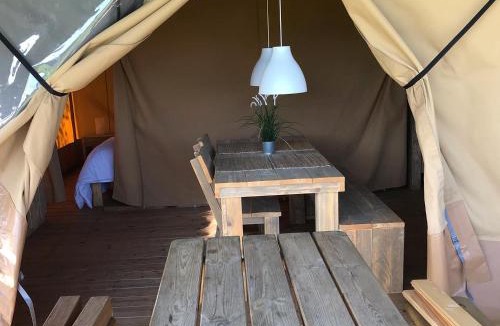 Saint-Julien-de-Lampon Other | Camping Le Mondou