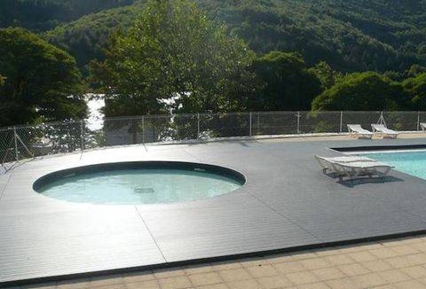 Pourcharesses Ski Chalet | Camping Le Lac - Chalet - 6 personnes - 2 chambres