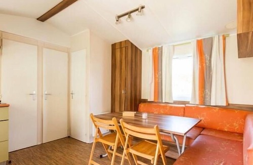 Ingrandes House | Camping Le Petit Trianon **** - Mobile Home 4 Rooms 6 People Confort